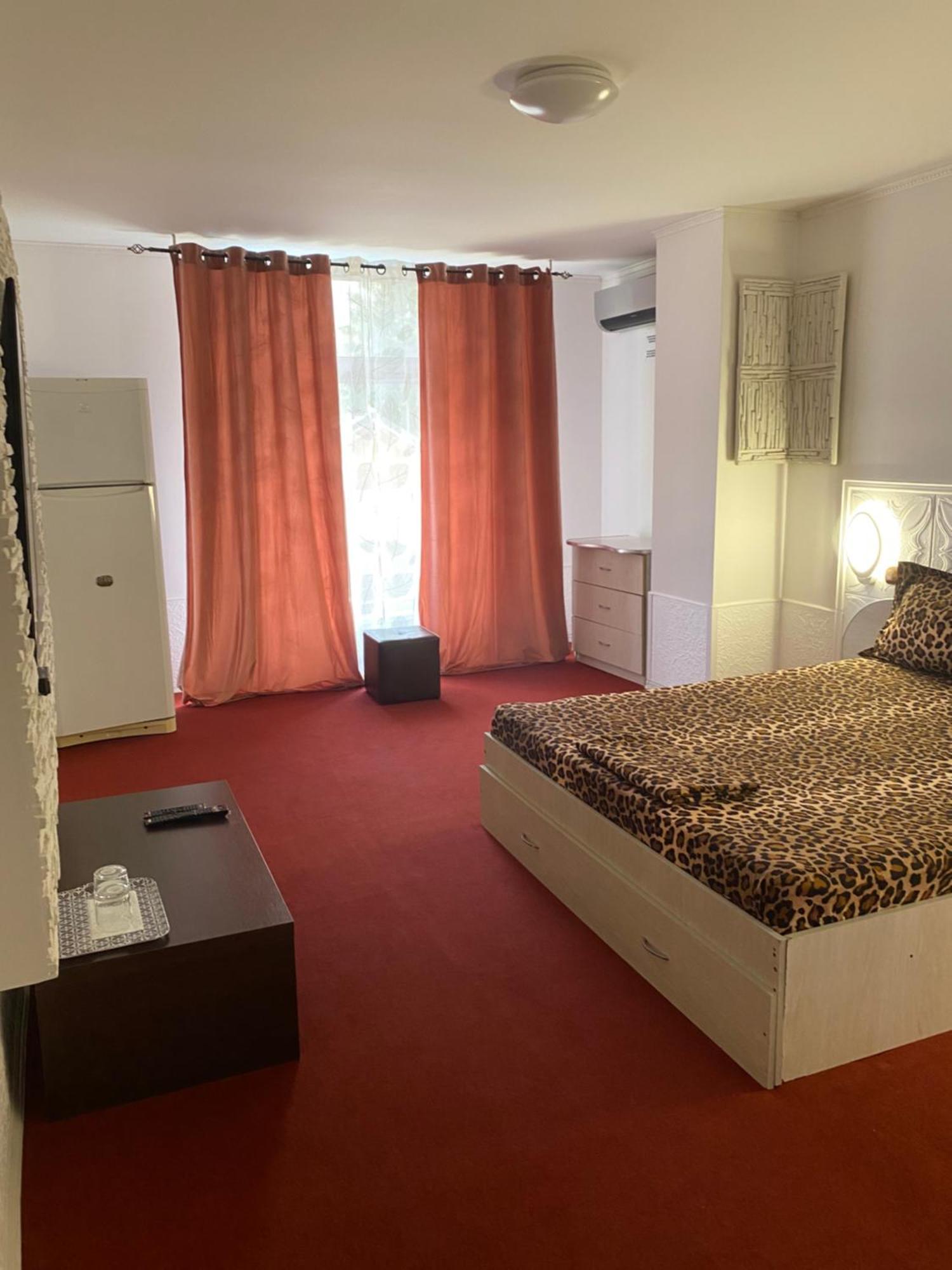 Karra Hotels Voluntari ภายนอก รูปภาพ