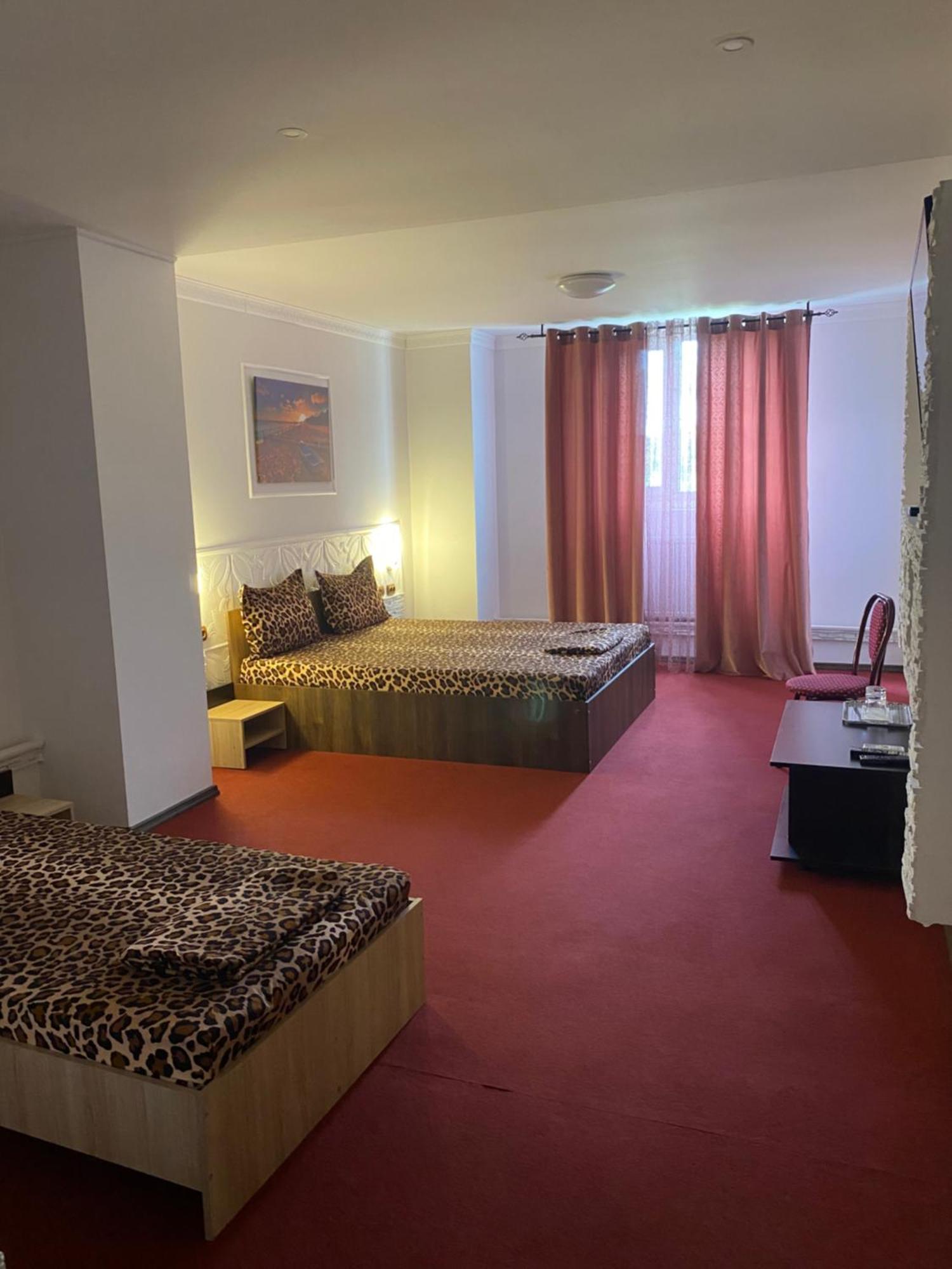 Karra Hotels Voluntari ภายนอก รูปภาพ